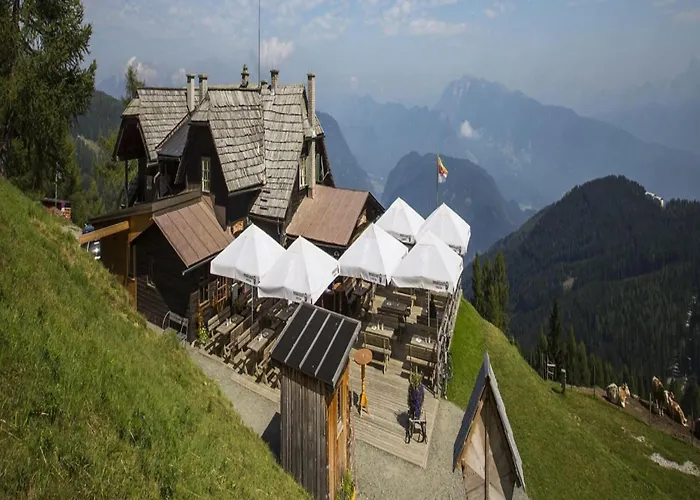 בית נופש By Ossiach & Area