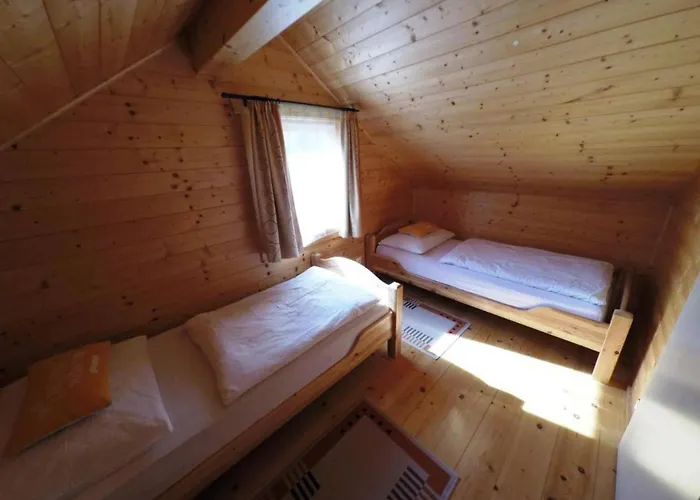 By Ossiach & Area בית נופש *